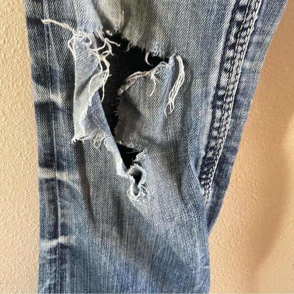BKE Aiden Bootleg Jeans size 27 regular distressed - Picture 10 of 14